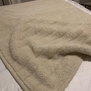 Pottery Barn Faux Fur Throw